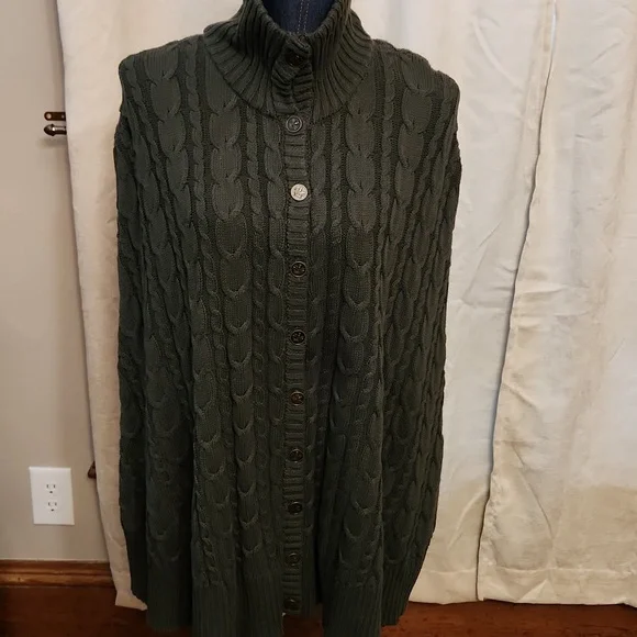 Torrid Outlander Dark Green Cable Knit Cape - Picture 4 of 4